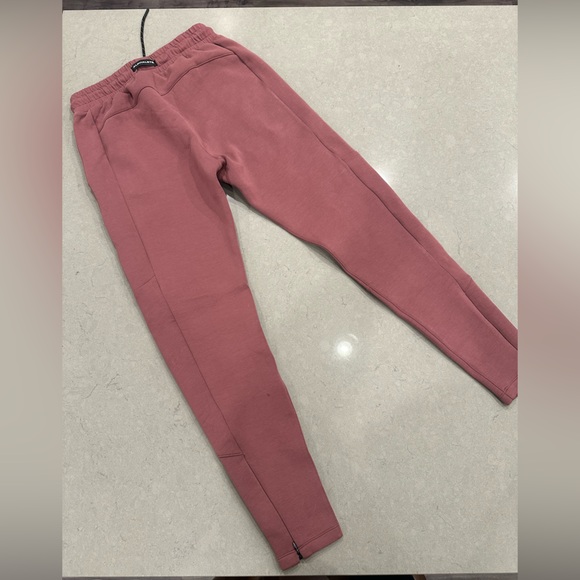 Alphalete ELMNTS Mauve fitted jogger - Picture 5 of 7